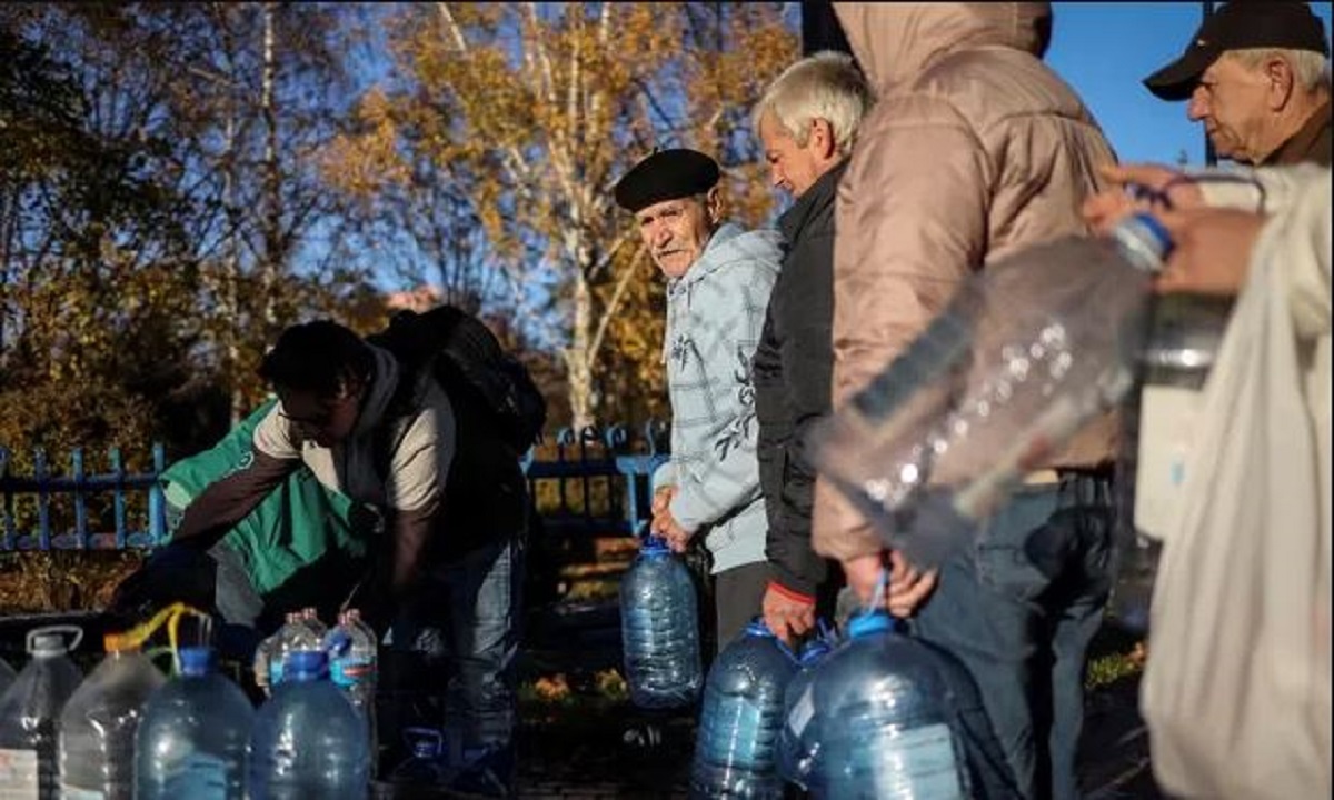 Ουκρανία: Η Ρωσία επεκτείνει τη ζώνη από την οποία απομακρύνει τους αμάχους στη Χερσώνα
