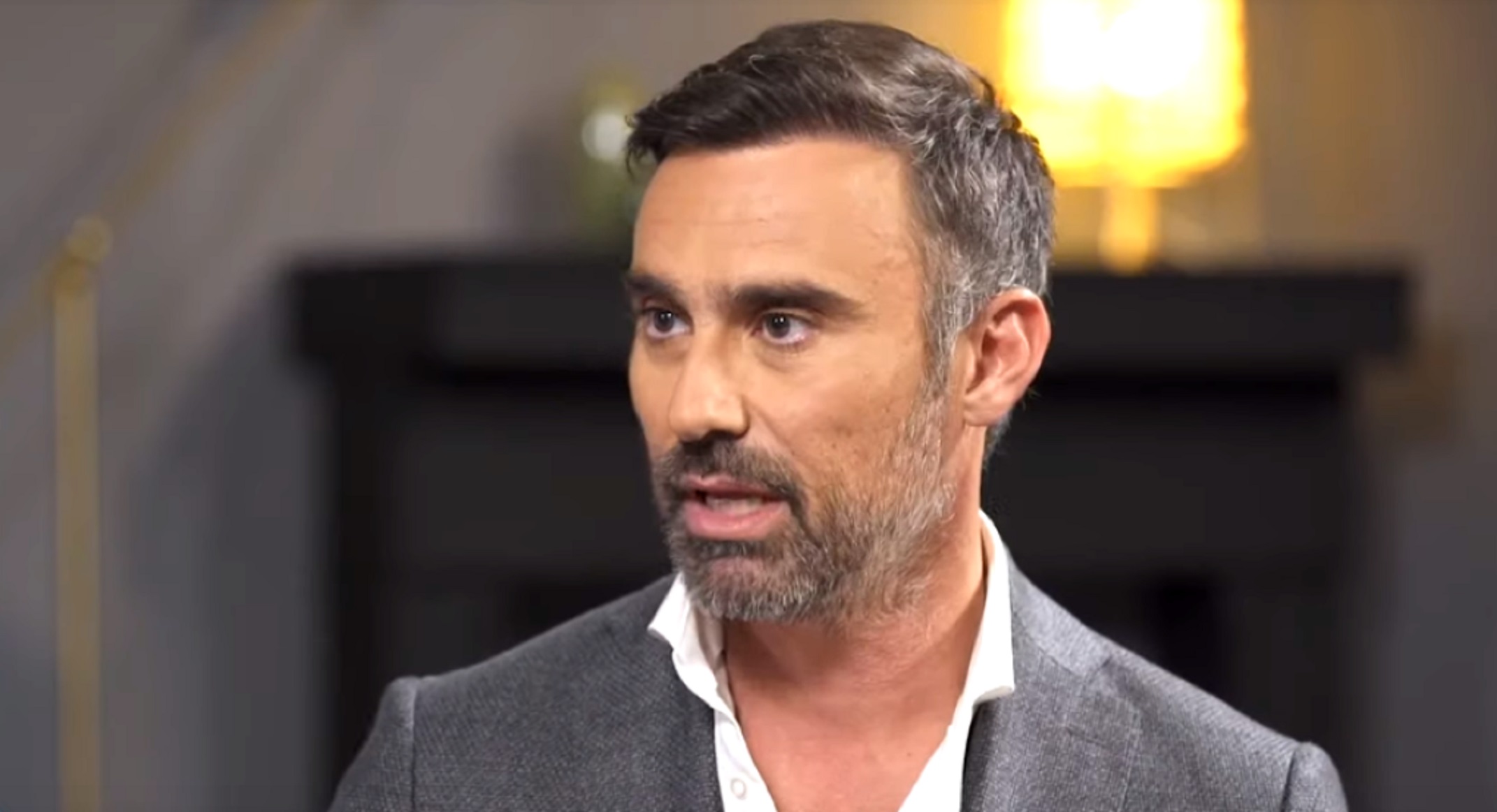 Γιώργος Καπουτζίδης: Από την στιγμή που έκανα coming out μιλάω πολύ πιο καθαρά