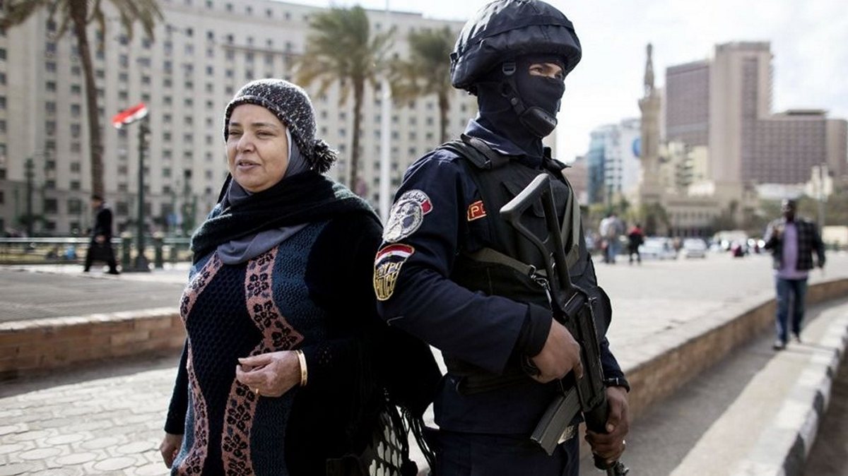 Αίγυπτος: Ένοπλοι σκότωσαν τρεις αστυνομικούς