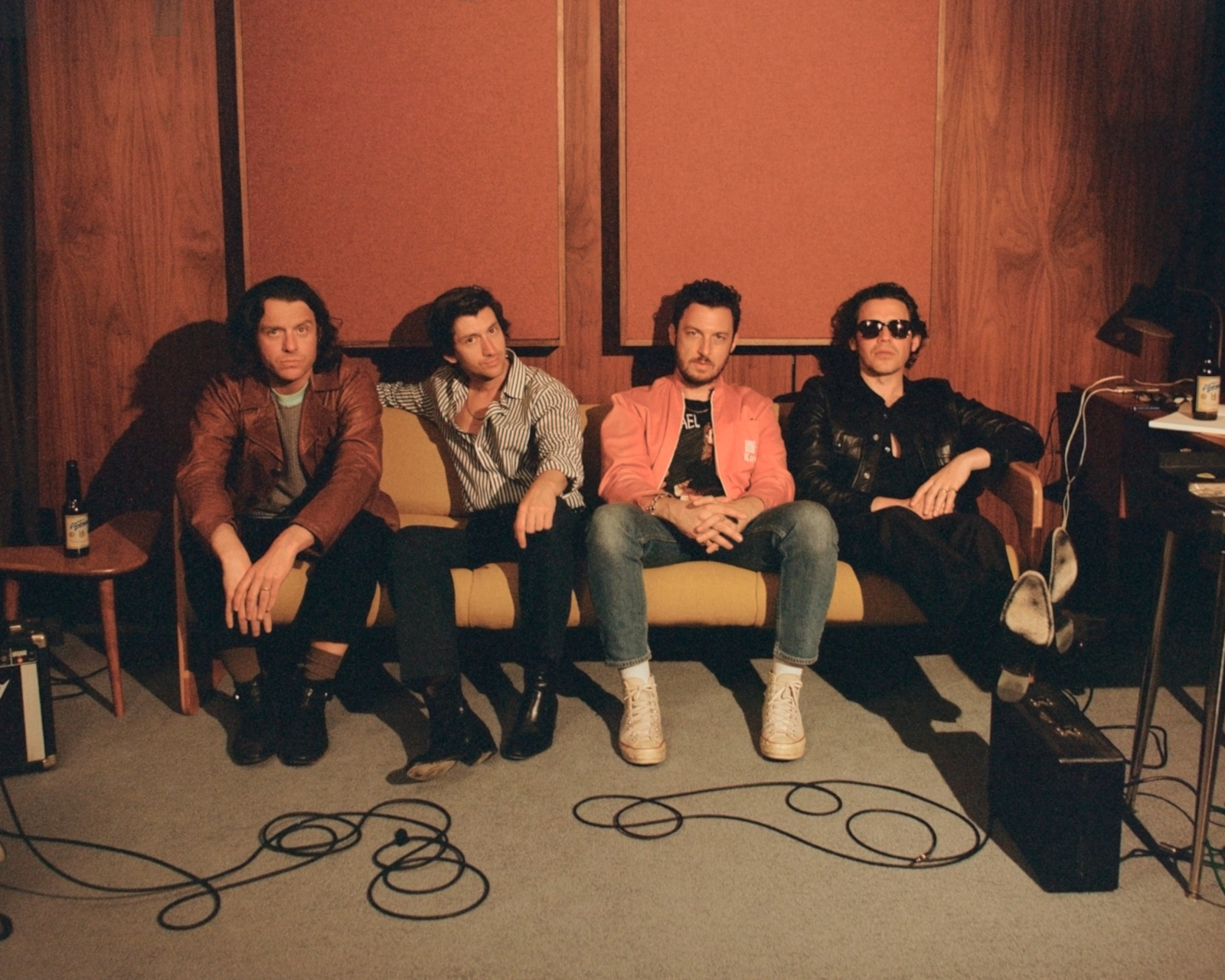 Arctic Monkeys: Μεγάλη συναυλία στην Ελλάδα για το Release Athens