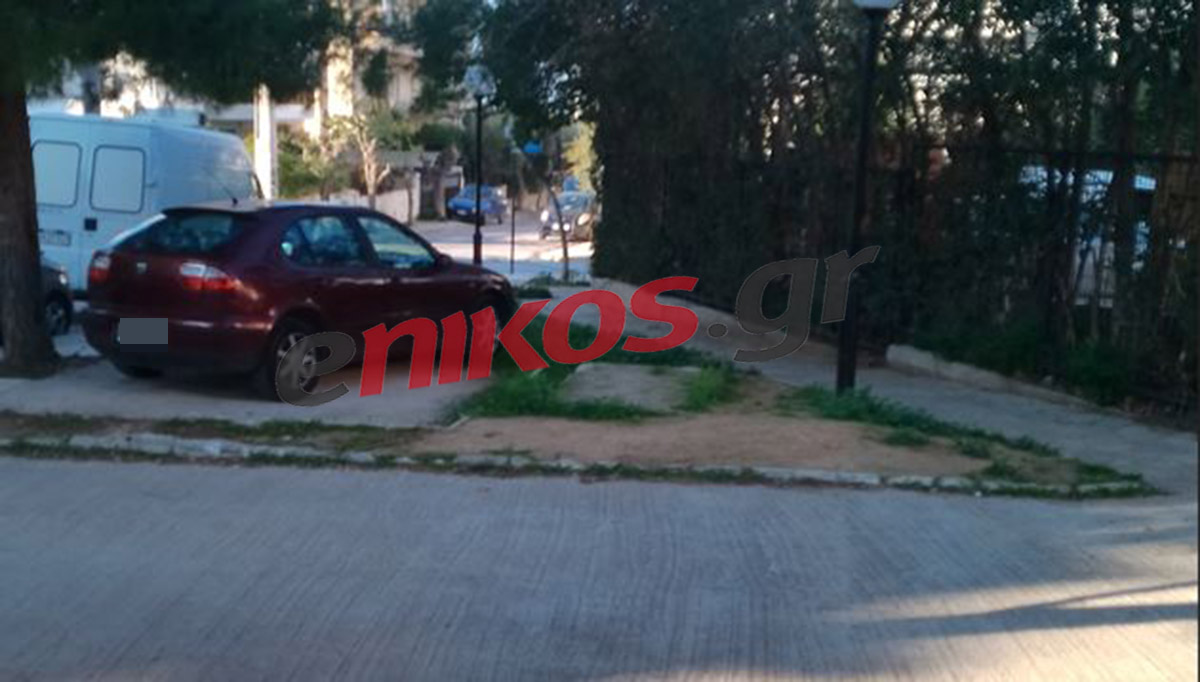 πλατεία στο Ελληνικό