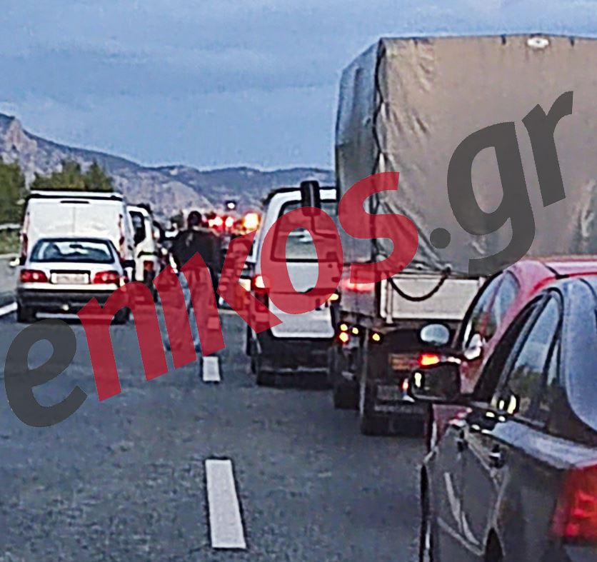 Εθνική Οδός Αθηνών – Κορίνθου: Φωτιά σε αυτοκίνητο – ΦΩΤΟ αναγνώστη