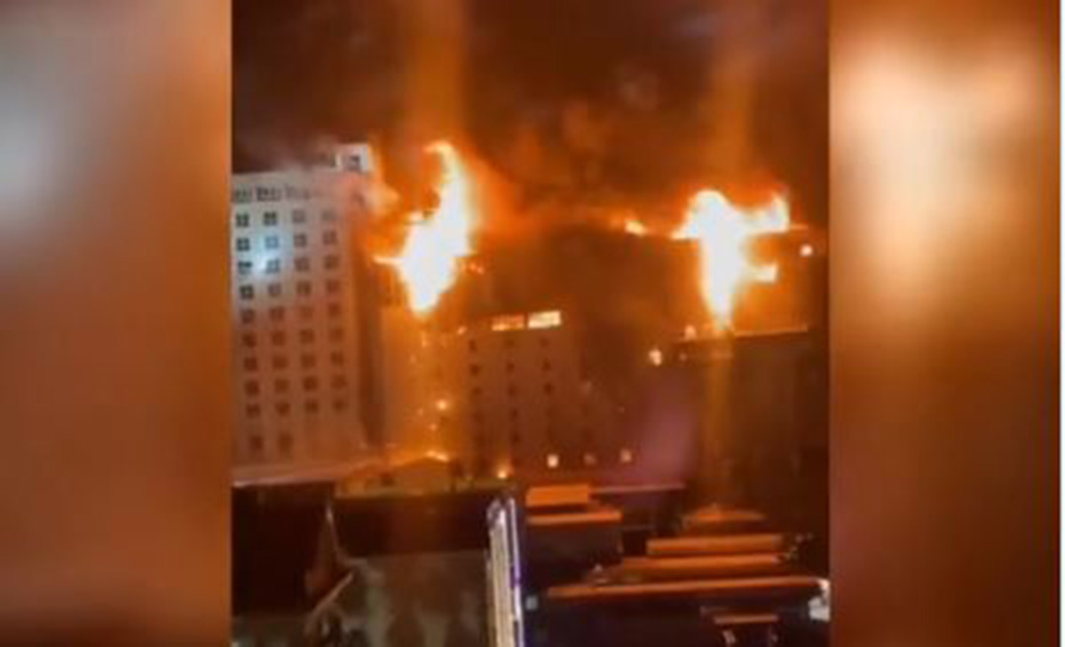 Καμπότζη - Φωτιά σε ξενοδοχείο