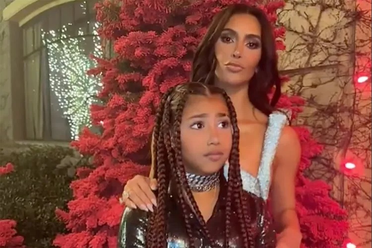 Κιμ Καρντάσιαν και κόρη