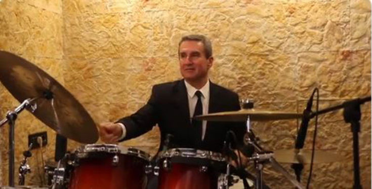 Ανδρέας Λοβέρδος - μπάντα