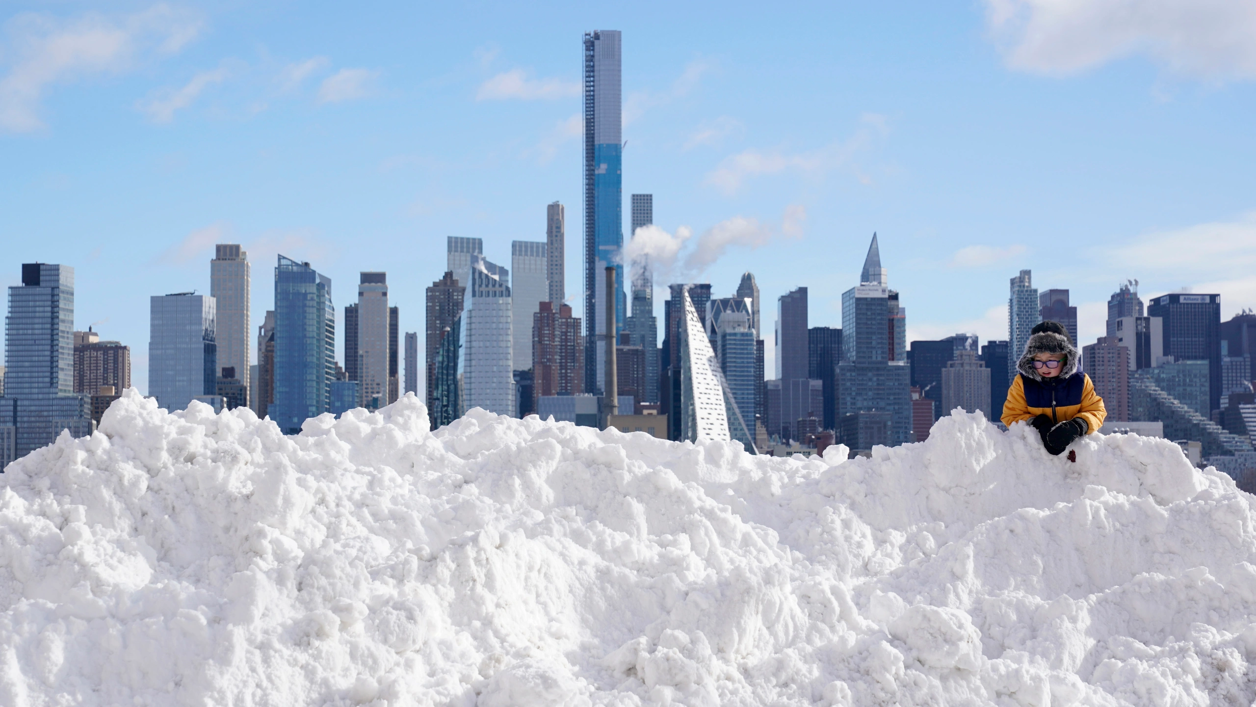 Στα λευκά η Νέα Υόρκη – Αναμένεται να χιονίσει έπειτα από δύο χρόνια