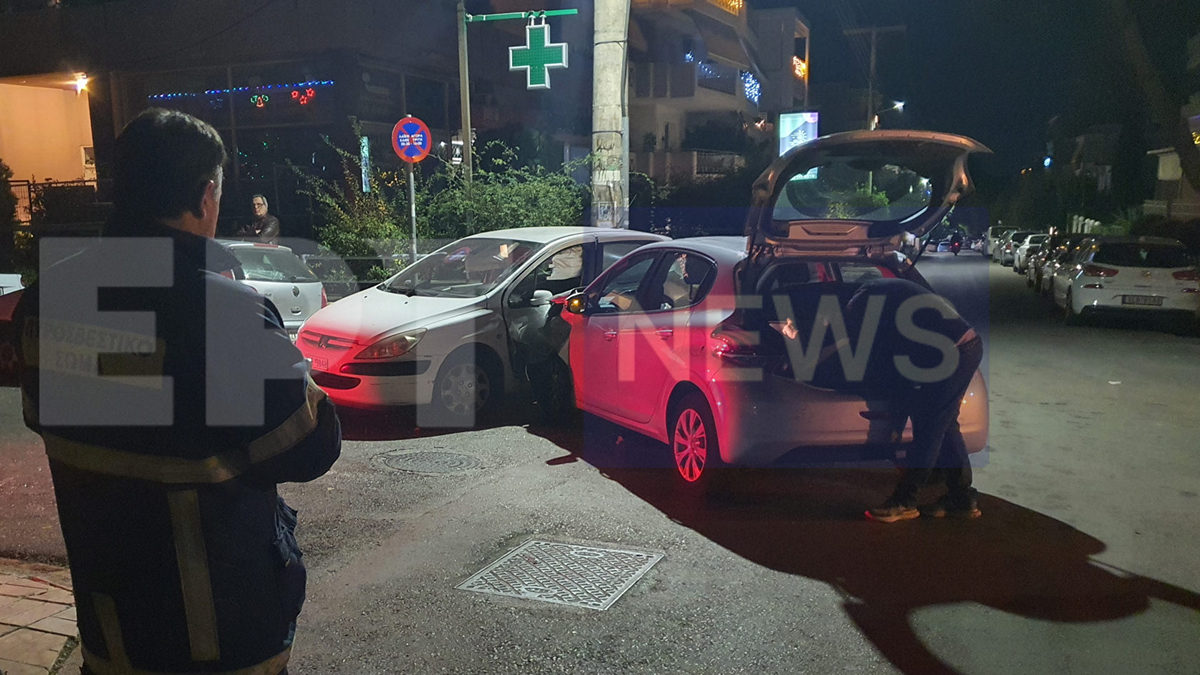 Γλυφάδα: Τροχαίο έπειτα από εκτροπή αυτοκινήτου – Τραυματισμός του οδηγού