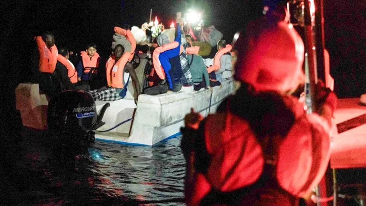Μετανάστες: Πλοία δυο γερμανικών ΜΚΟ διασώζουν 90 ανθρώπους στην κεντρική Μεσόγειο