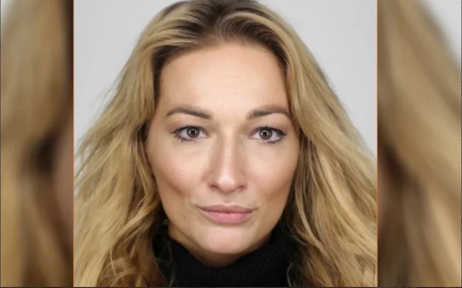 απατεώνισσα