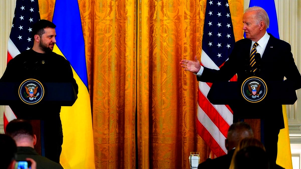 Μπάιντεν: Νέο πακέτο βοήθειας 1,74 δισ. ευρώ στην Ουκρανία – «Μέσα» και οι Patriot