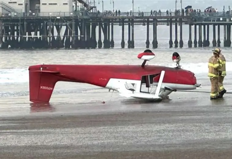 Καλιφόρνια συντριβή αεροσκάφους