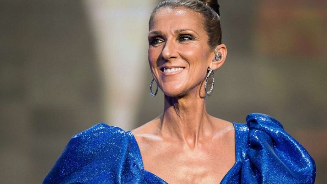 Σελίν Ντιόν: Εύχεται χαμογελαστή για τα Χριστούγεννα – Πρώτη ανάρτηση μετά την ανακοίνωση της ασθένειάς της