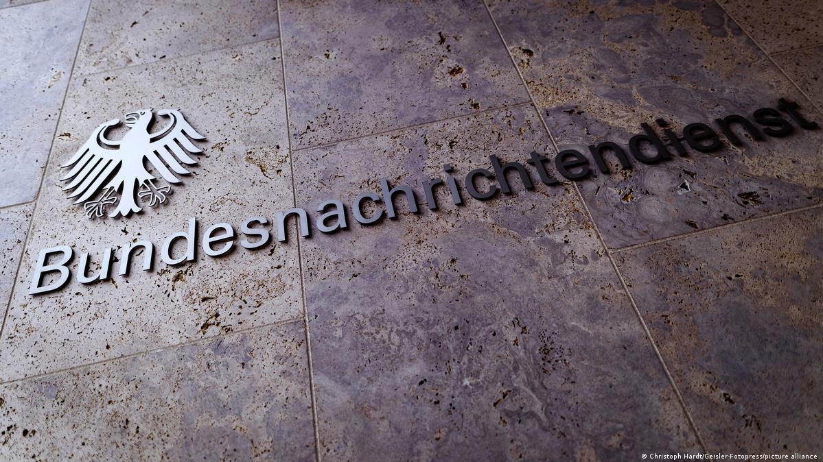 Γερμανία: Συνελήφθη διπλός κατάσκοπος – Ίσως τον εκβίαζαν οι Ρώσοι