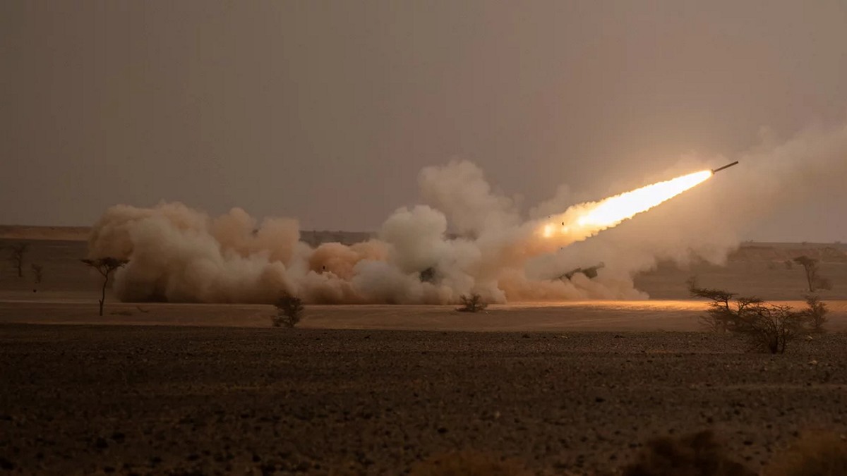 Ουκρανία: Τουλάχιστον 11 νεκροί από πυραυλική επίθεση σε κατεχόμενη περιοχή του Λουχάνσκ