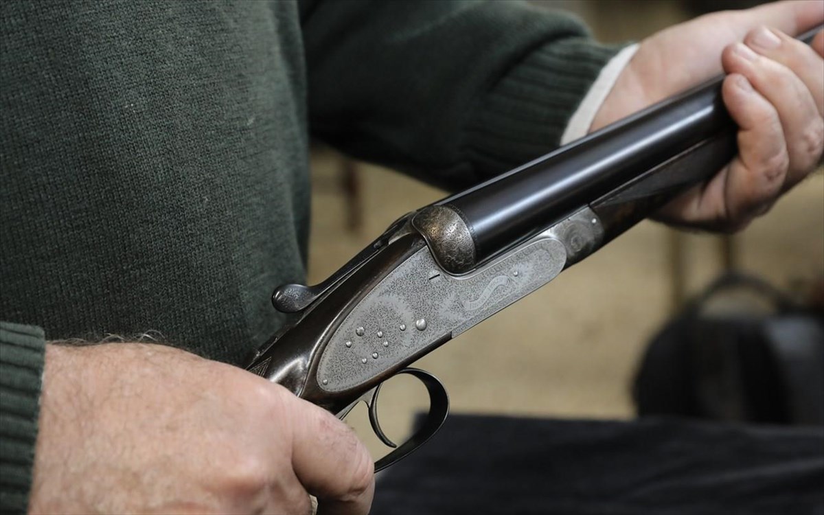 Αιτωλοακαρνανία: Έβγαλε την καραμπίνα σε οδηγό του ΚΤΕΛ