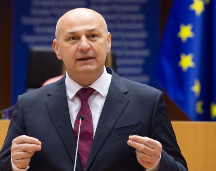 Μισλάβ Κολακούσιτς