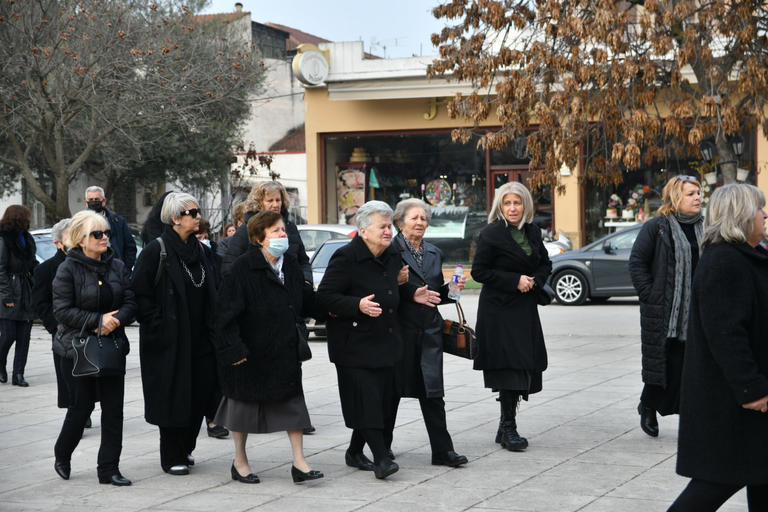 κηδεία Λάρισα