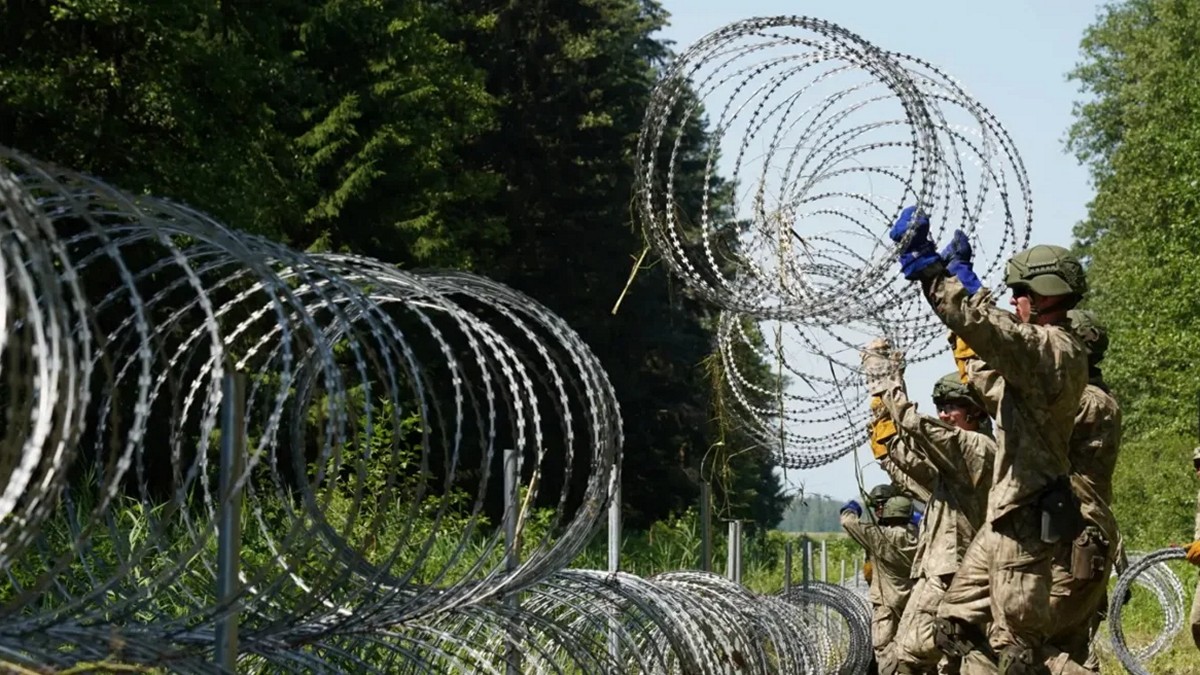 Η Λιθουανία παρατείνει την κατάσταση έκτακτης ανάγκης στα σύνορα με Ρωσία και Λευκορωσία