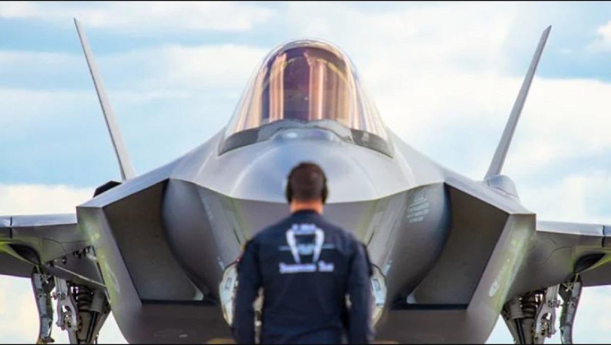 Stealth 5ης γενιάς: 1.000 «αόρατα» μαχητικά πετούν παγκοσμίως – Η Ελλάδα μπαίνει στο μεγάλο Club