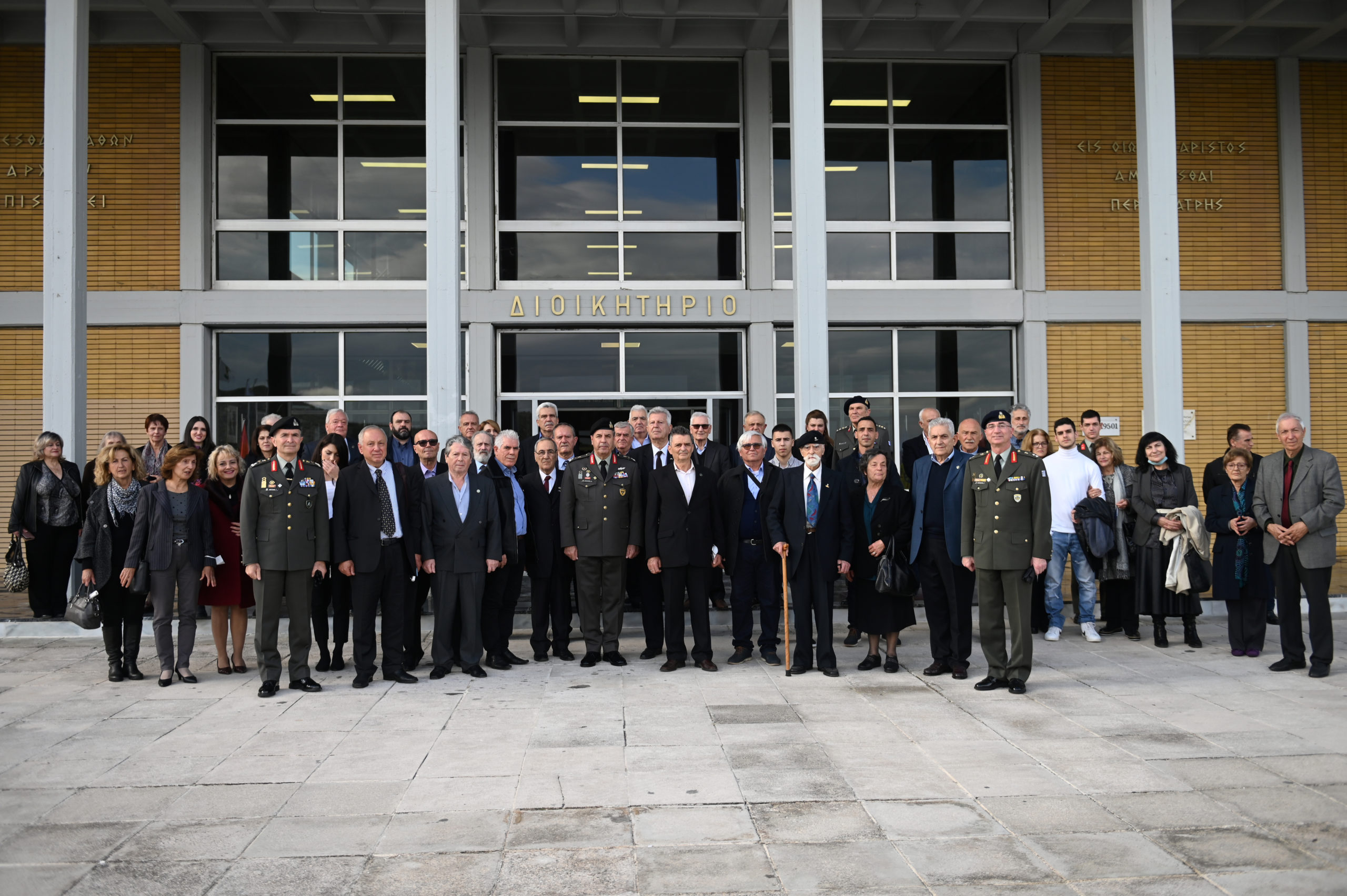 O Αρχηγός ΓΕΣ απένειμε μετάλλια στους Αγωνιστές της Κύπρου – ΦΩΤΟ