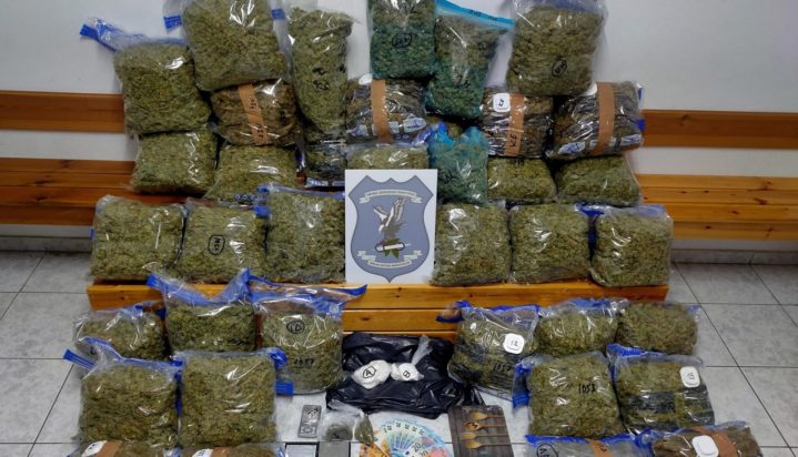 ναρκωτικά - σύλληψη στη Θεσσαλονίκη