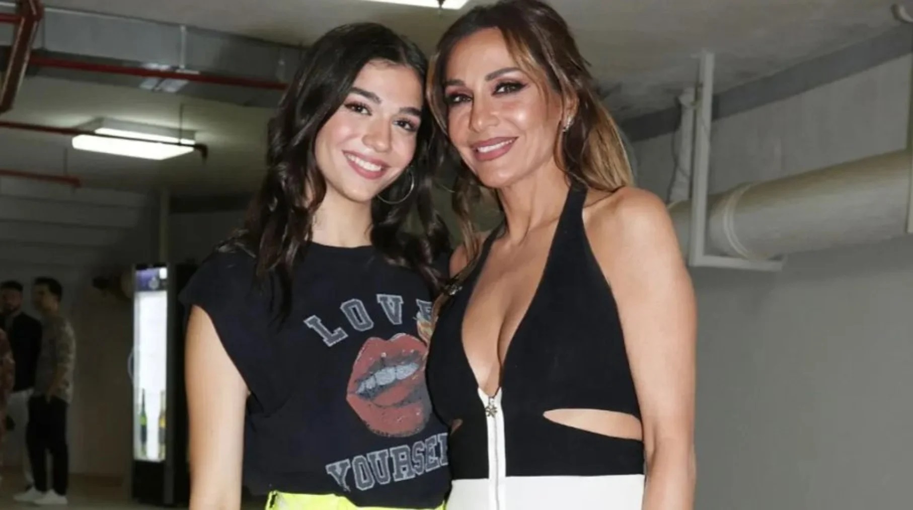 Δέσποινα Βανδή και Μελίνα Νικολαΐδη