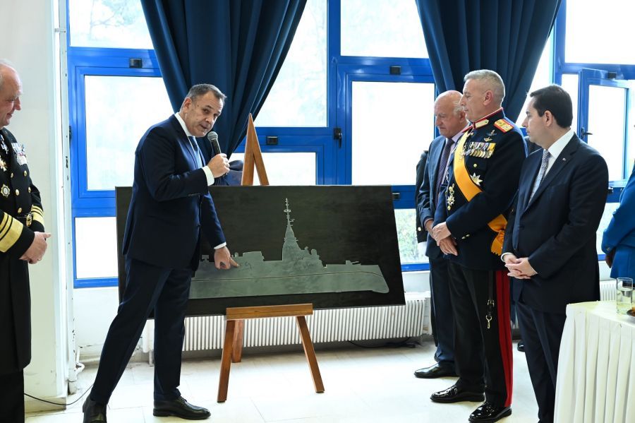 Belhara: Το πρώτο έλασμα της φρεγάτας βρήκε σπίτι στην Σχολή Ναυτικών Δοκίμων – ΦΩΤΟ & ΒΙΝΤΕΟ