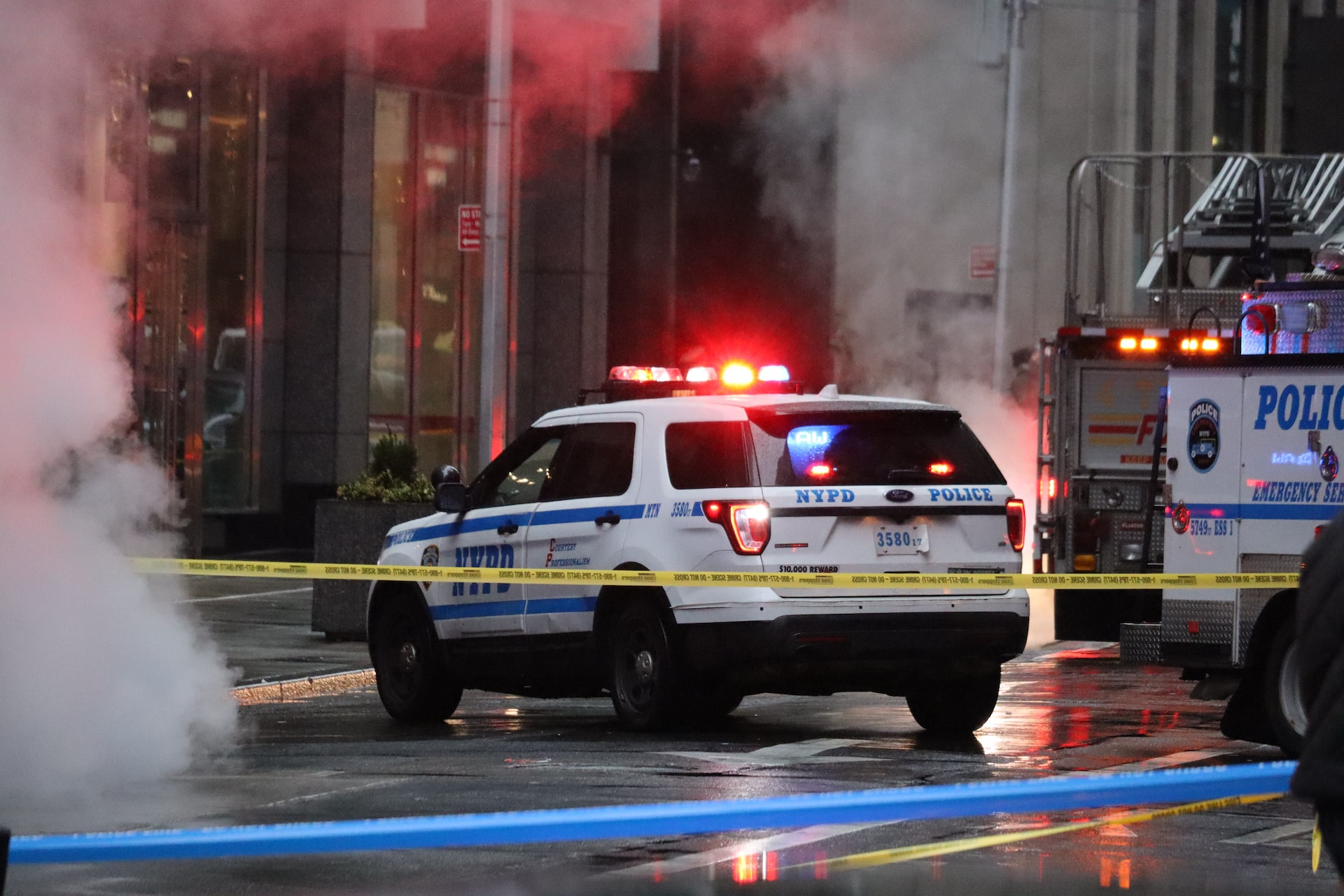 Τραγωδία στη Νέα Υόρκη: Ζήτησε τσιγάρο και τον μαχαίρωσαν μέχρι θανάτου