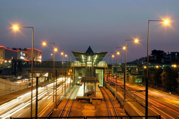 Προαστιακός