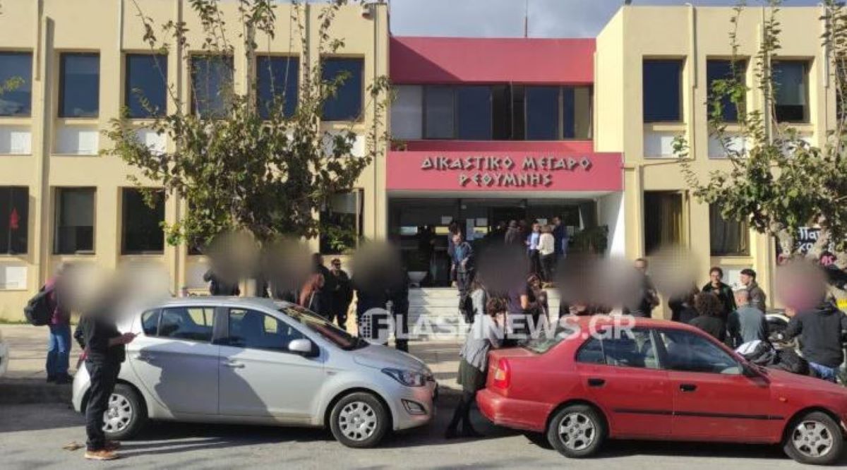 Χανιά: Ξεκίνησε η δίκη για τον κατ’ εξακολούθηση βιασμό 19χρονου – Δύο ιερείς και ο πατέρας ανάμεσα στους κατηγορούμενους