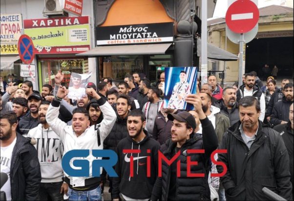 Ρομά 16χρονος