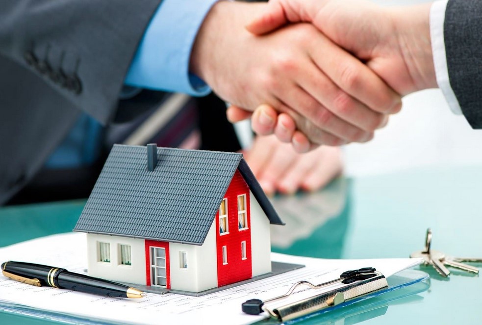 Φθηνό σπίτι για νέους: Αγορά, μίσθωση ή… rent to own μέσω νέας στεγαστικής πολιτικής – «Ριγμένοι» οι σημερινοί 39άρηδες