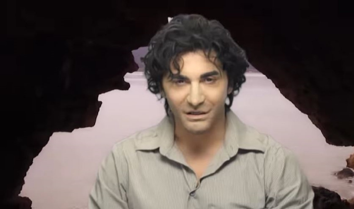 Τάκης Ζαχαράτος