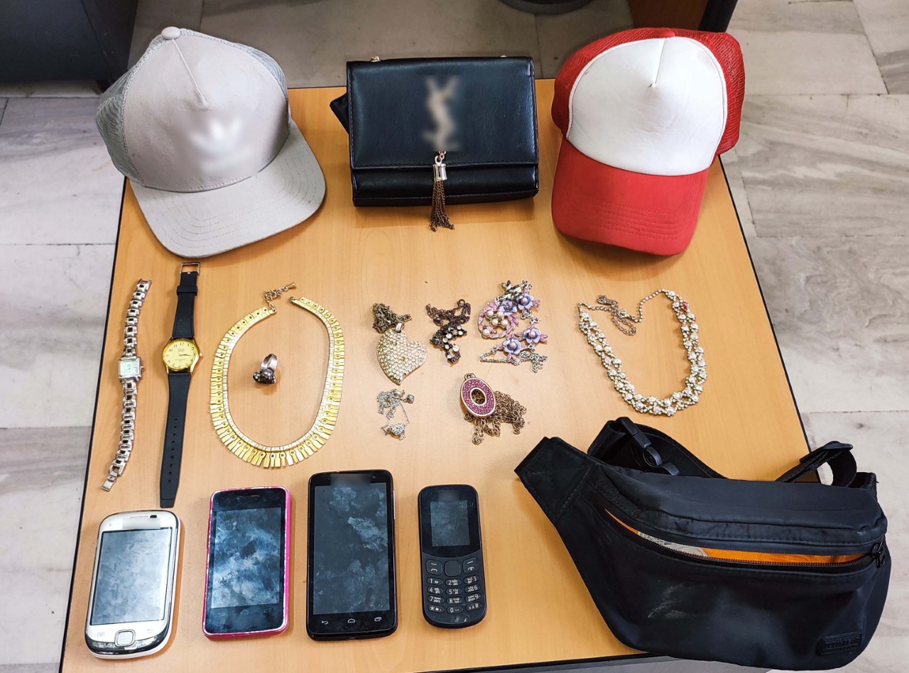 Θεσσαλονίκη: Έστηνε καρτέρι σε λαϊκές και εκκλησίες – Έριχνε κάτω ηλικιωμένες και τις έκλεβε