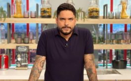 Τίμος Ζαχαράτος