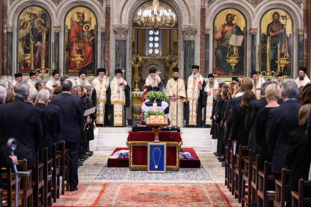 τέως βασιλιάς Κωνσταντίνος
