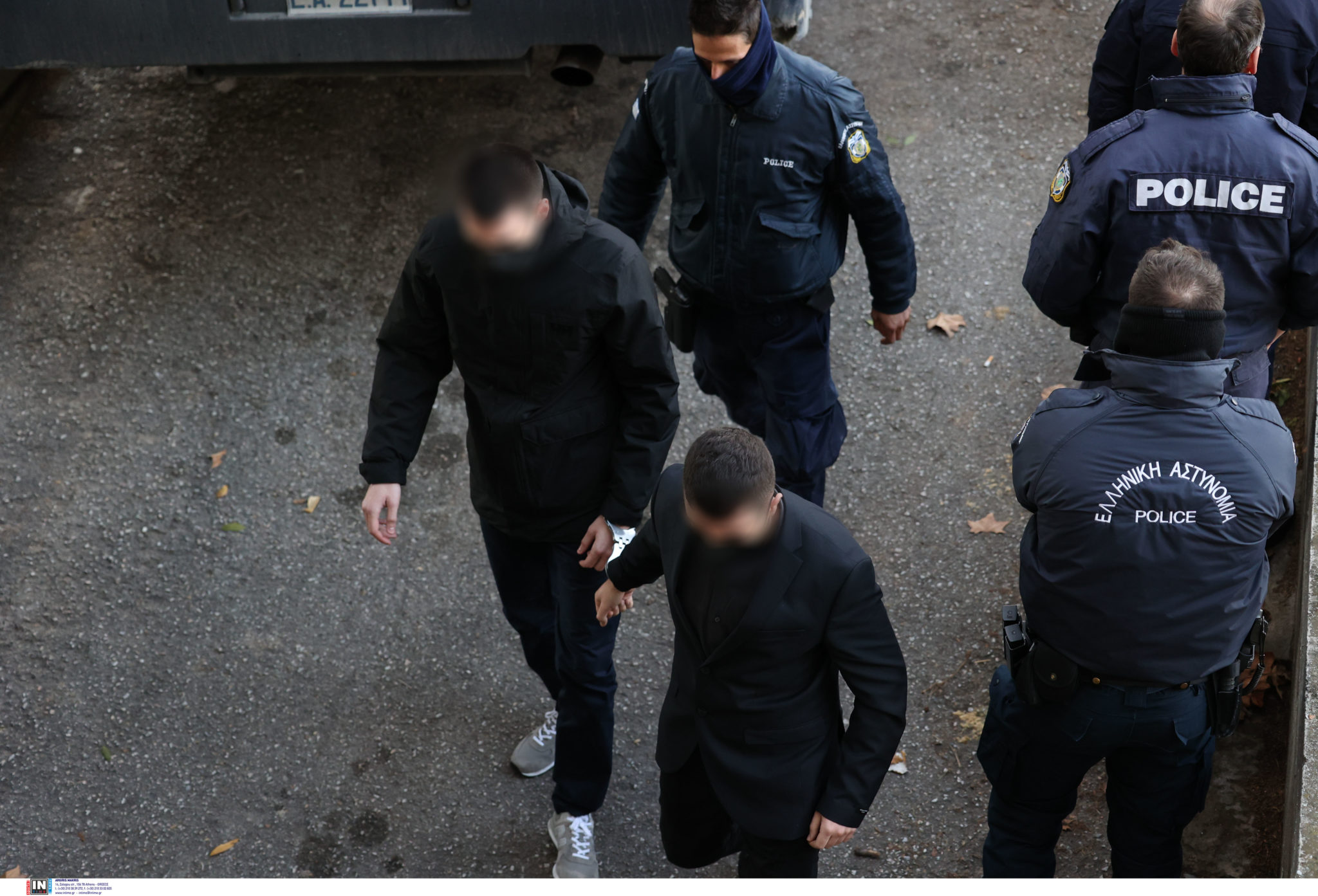 δίκη για Άλκη Καμπανό στη Θεσσαλονίκη