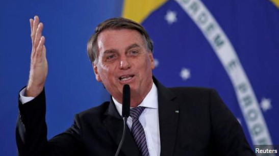 Βραζιλία – Εις υγείαν των πολιτών: Ζαλίζουν τα προσωπικά έξοδα του Μπολσονάρου από τα κρατικά ταμεία