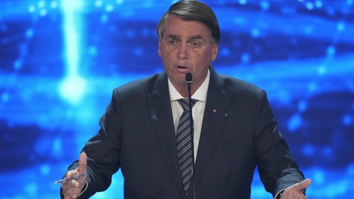 Βραζιλία: Η γενική εισαγγελία ζητά έρευνα για τον Μπολσονάρου