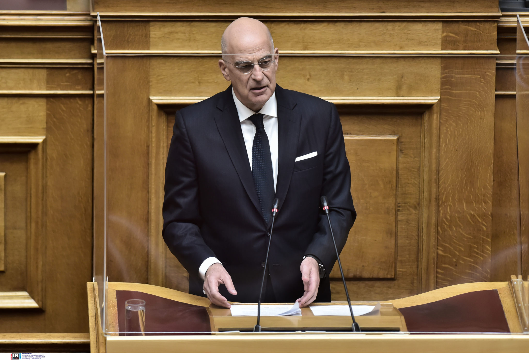 Ο Νίκος Δένδιας στη Βουλή