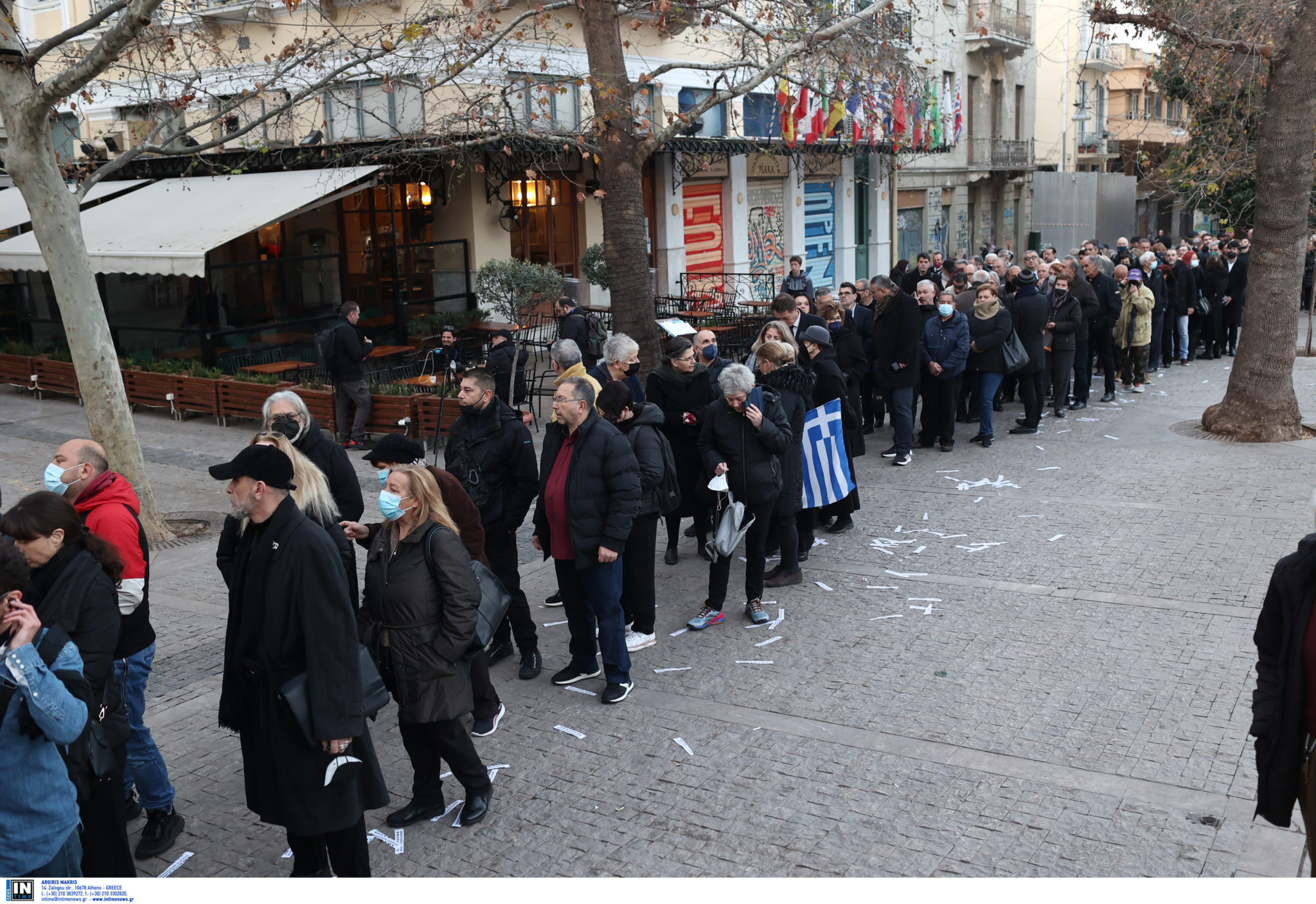 λαϊκό προσκύνημα τέως βασιλιά