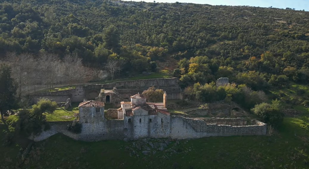 Η Μονή της Παναγιάς Φανερωμένης στο Χιλιομόδι Κορινθίας