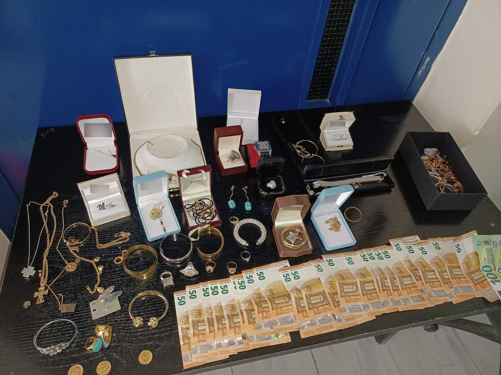 απάτες σε βάρος ηλικιωμένων