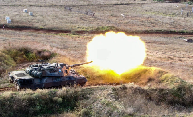 Ένοπλες Δυνάμεις Στρατός