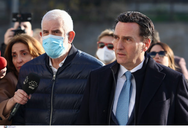 Πέτρος Φιλιππίδης