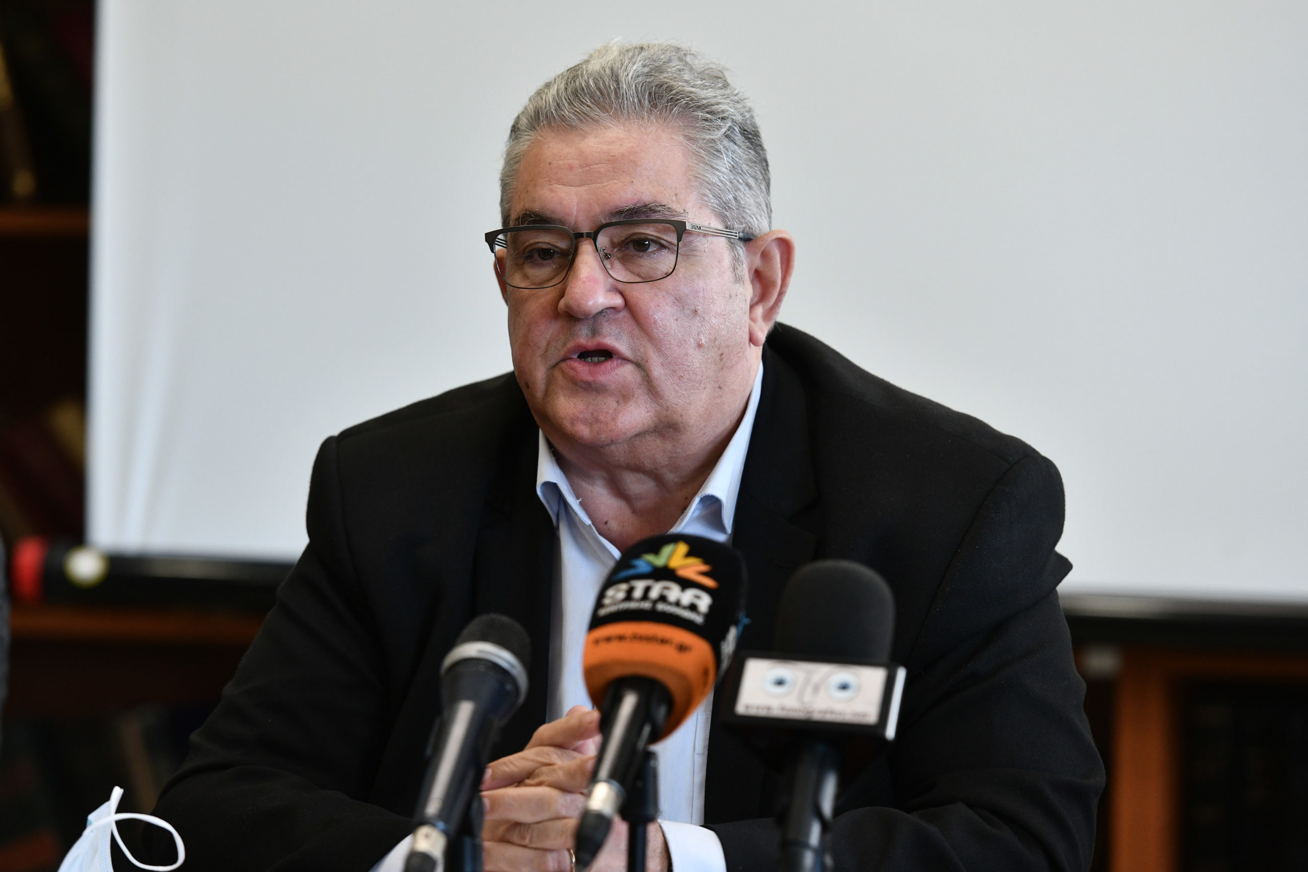 Δημήτρης Κουτσούμπας