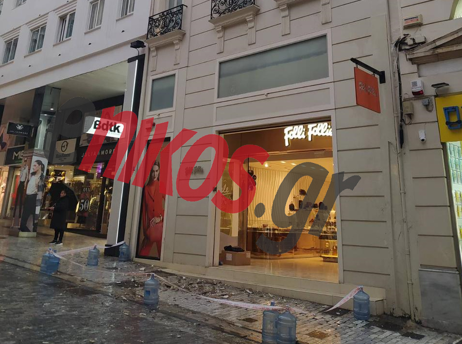 πτώση μπαλκονιού Ερμού