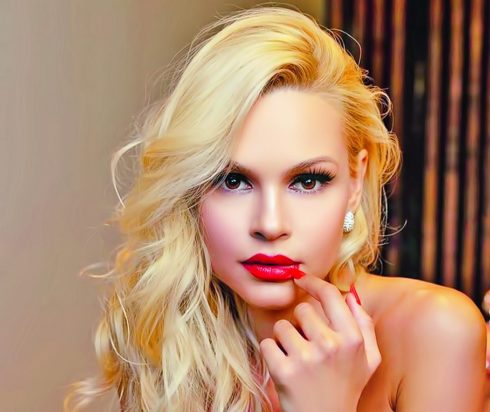 Βίκυ Κάβουρα