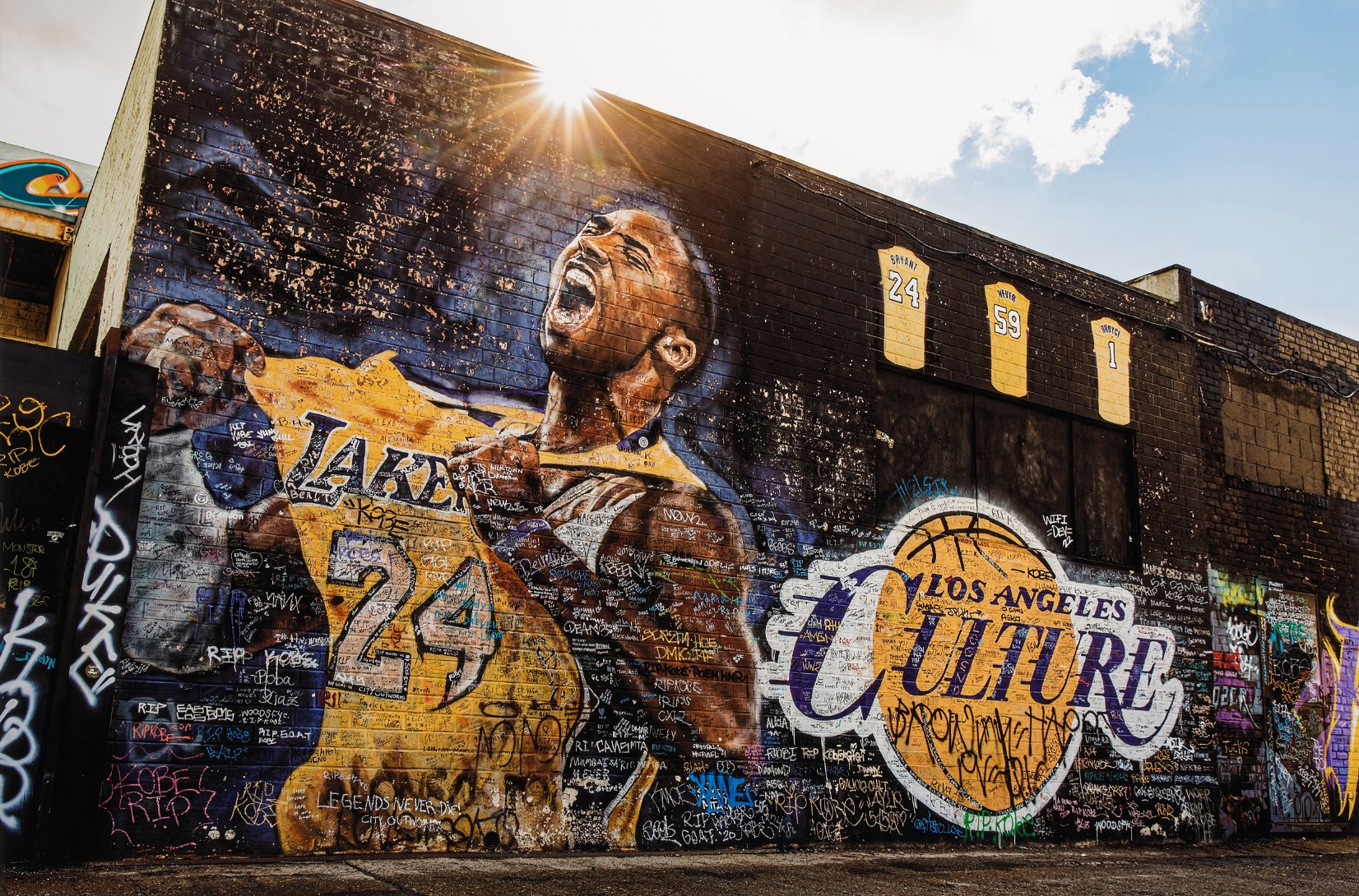 Σε δημοπρασία φανέλα του Κόμπι Μπράιαντ – Η εξωφρενική τιμή που αναμένεται να πιάσει