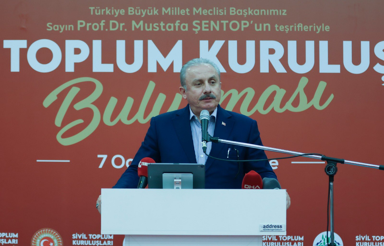 Μουσταφά Σεντόπ: Ο πρόεδρος της Μεγάλης Εθνοσυνέλευσης της Τουρκίας απειλεί την Ελλάδα με… εκπλήξεις